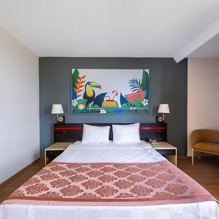 Senza Sunset Otel 4*