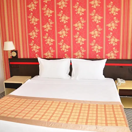 Hotell Senza Sunset 4*