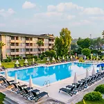 Senza Sunset Hotel